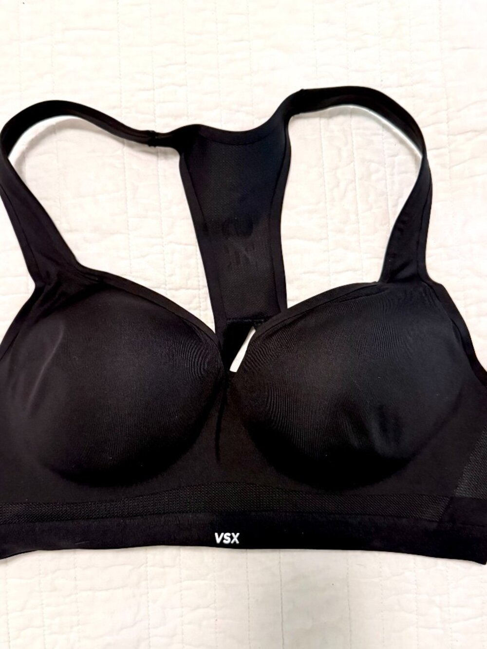 VSX Sports Bra (NWT)  Incredible Max Sports Bra